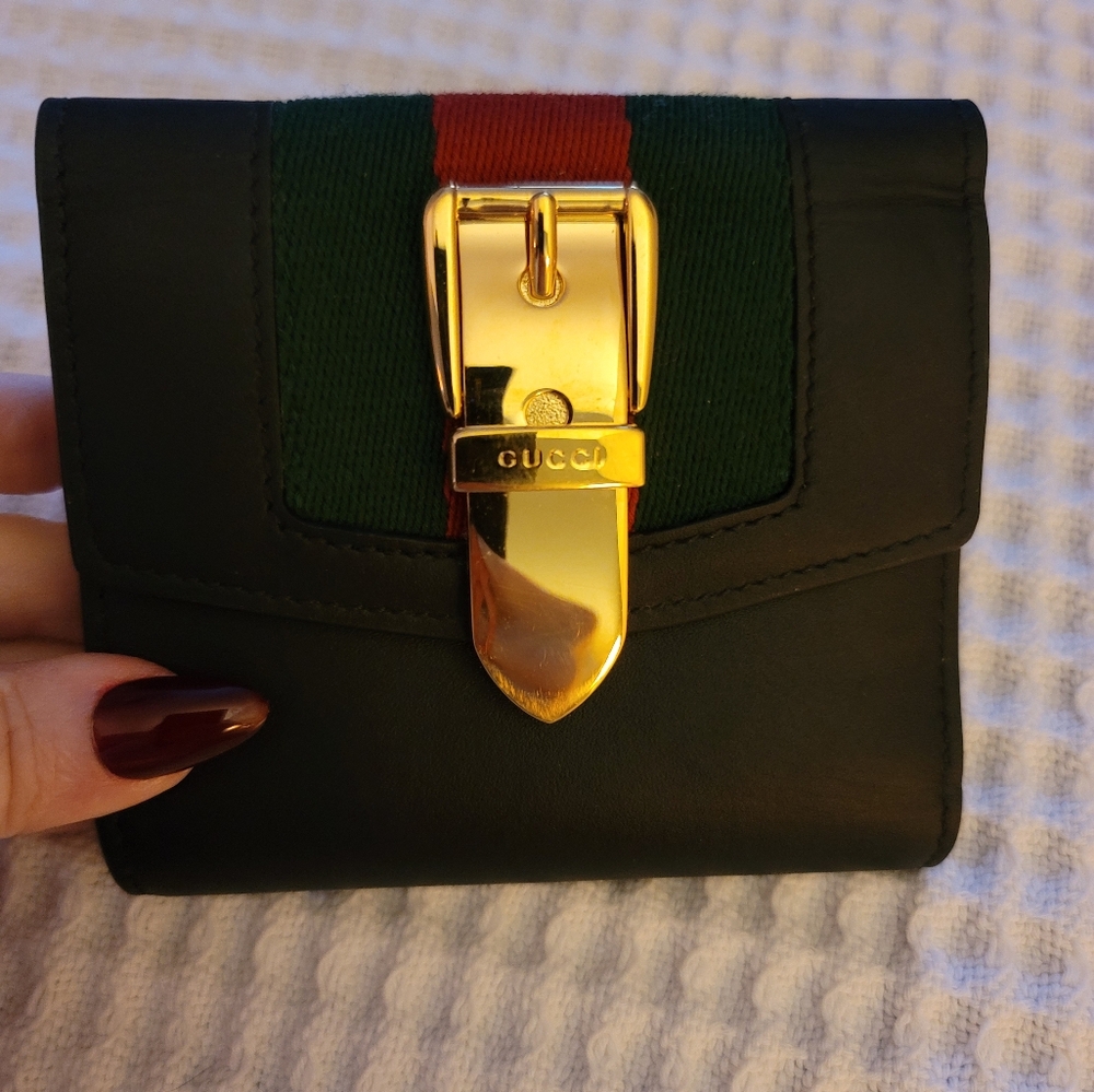 Gucci Sylvie Line Three Fold Wallet  Black Leather/ EXCELLENT CONDITION